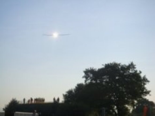 Solar Impulse: Le vol "jour et nuit" a commencé